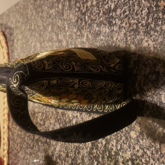 Shoulder Bag - Picture 6 of 8